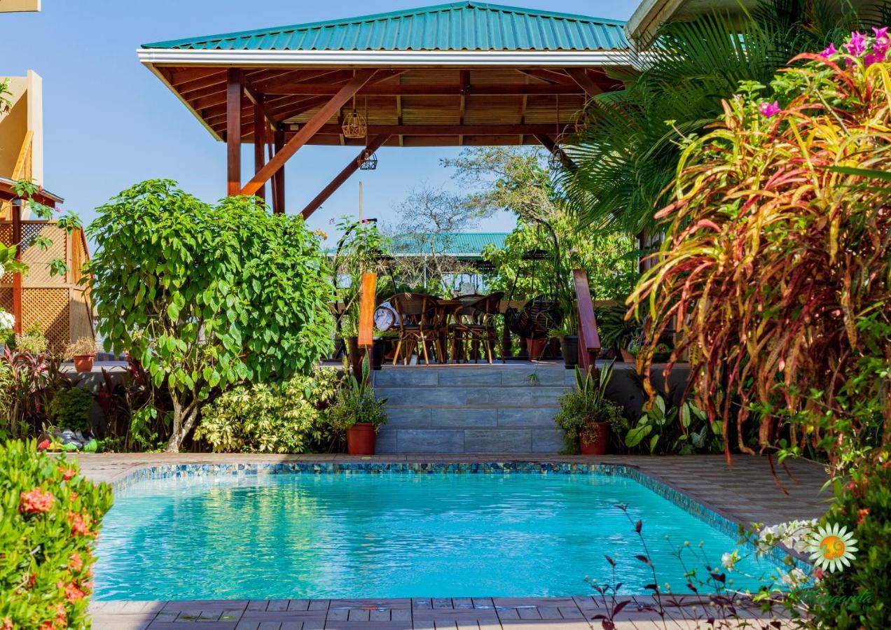Hotel Margarita&Tour Operator Drake Bay Bagian luar foto